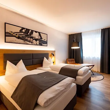 Hotel Mk 4*