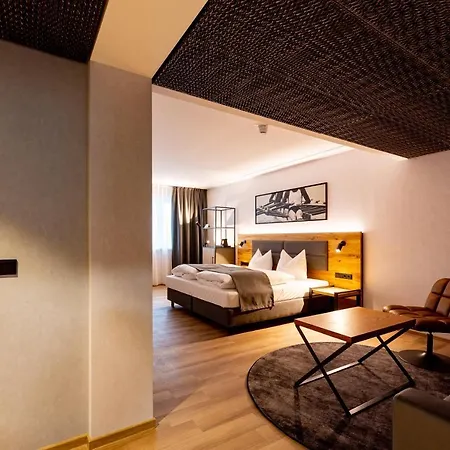 Mk Hotel