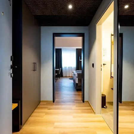 Otel Mk 4*