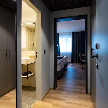 Mk Hotel