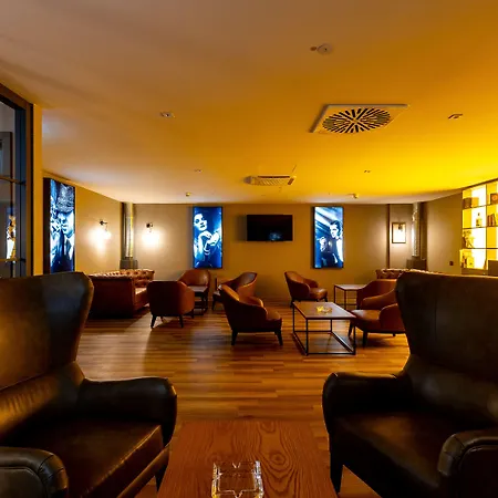 Hotel Mk Passavia